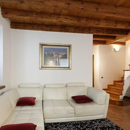 Casa Riva Piazzola * Vittorio Veneto